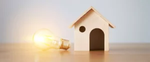 Haus Gluehbirne.jpg | Wichtige Änderungen beim Strom: Lieferantenwechsel in 24 Stunden