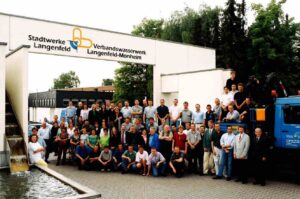 Gruppenbild der Belegschaft (1990er)