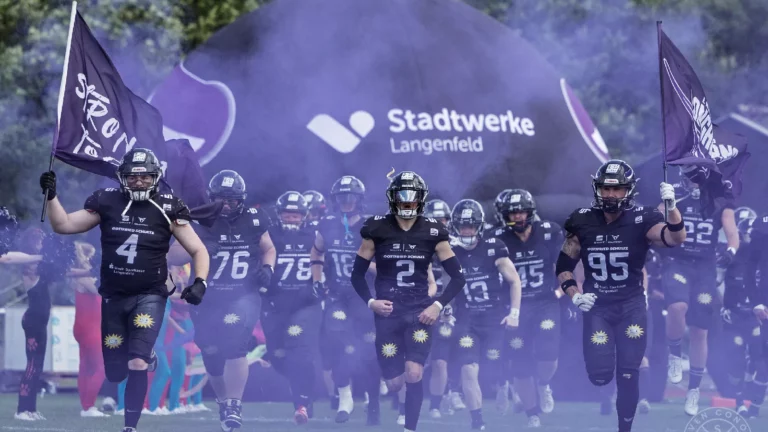 Pressefoto Langenfeld Longhorns | Crowdfunding der Langenfeld Longhorns startet